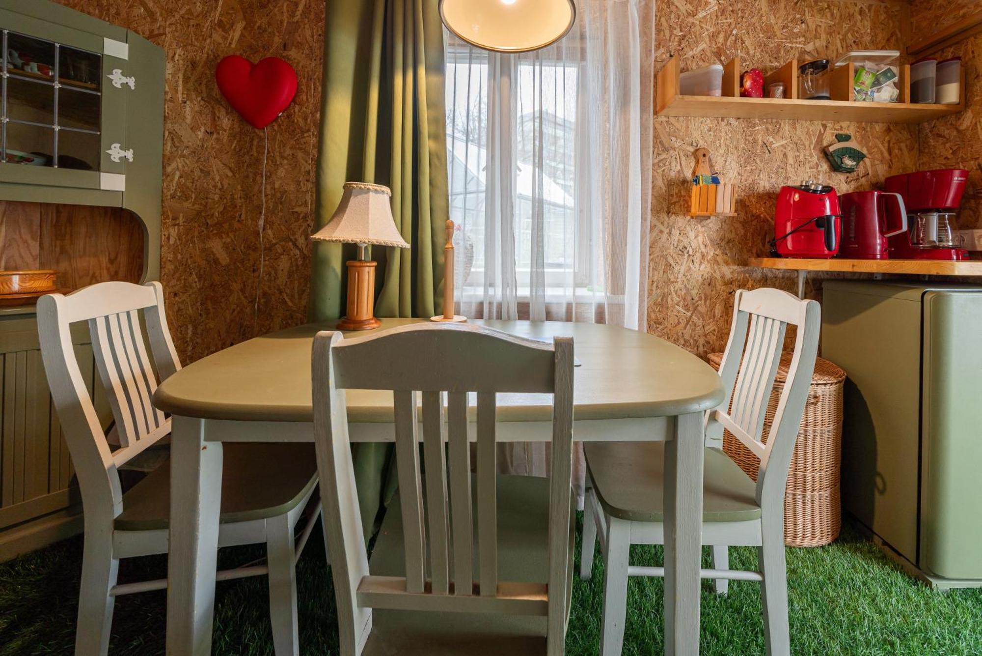 City Center Garden Camping Tallinn Eksteriør bilde