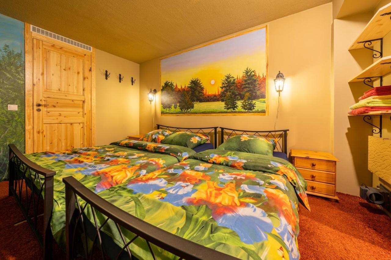 City Center Garden Camping Tallinn Eksteriør bilde